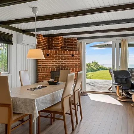 Semesterbostad Orn - 5m From The Sea By Interhome *
