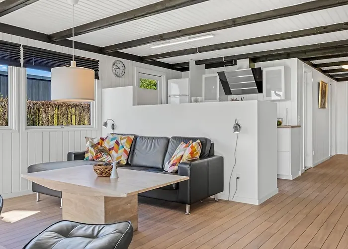 Orn - 5m From The Sea By Interhome *