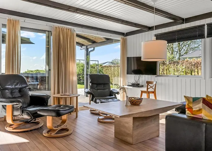 Orn - 5m From The Sea By Interhome *